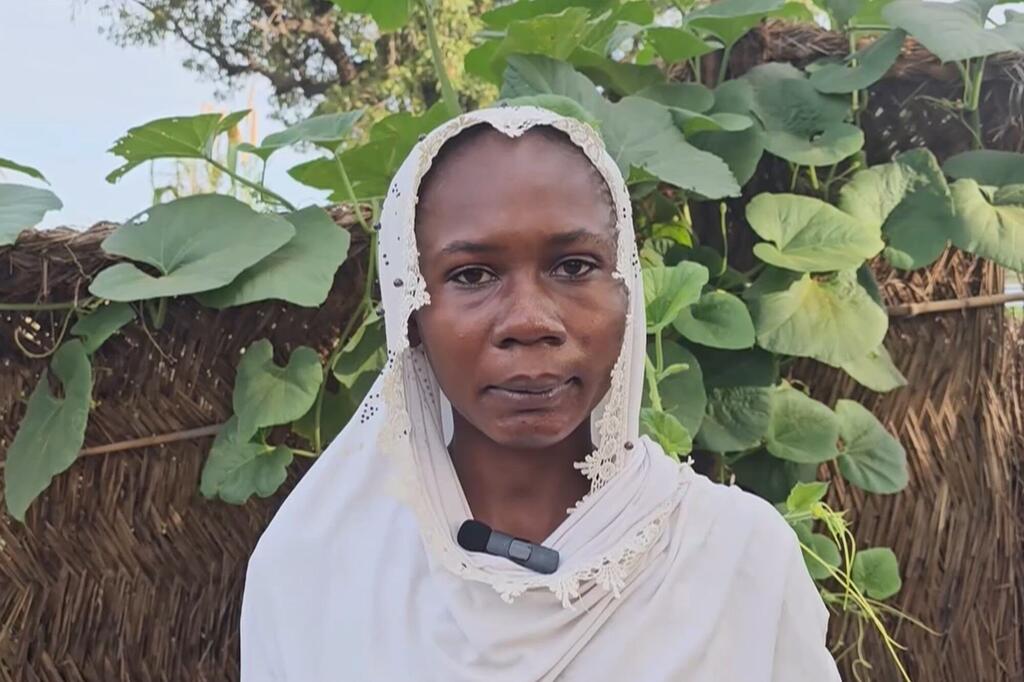 Fatna Saleh Youssouf, who lost her leg in the war in Sudan.